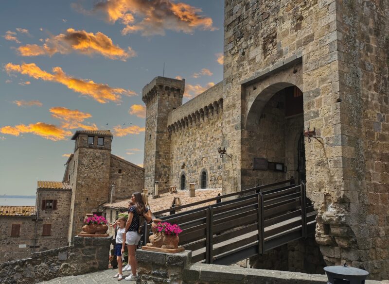 I Monaldeschi: la Rocca e il Palazzo