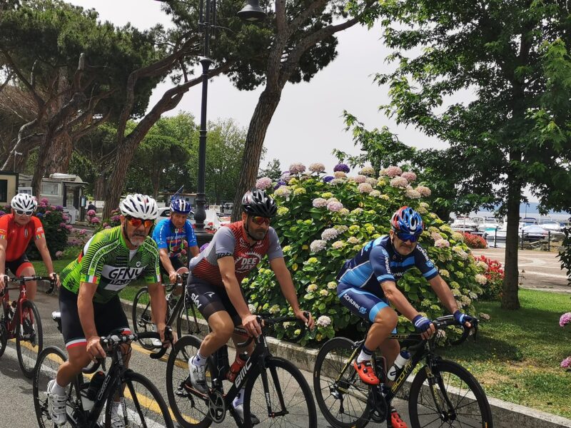 Giro del Lago in bicicletta