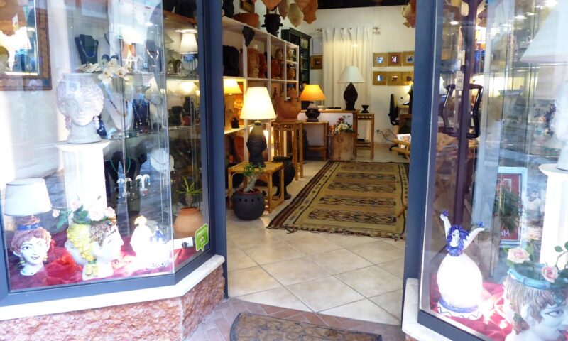 La Medusa, ceramiche e gioielli artigianali